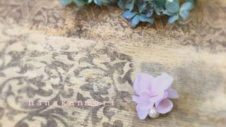 コットンパールと花びらピアスのモーブピンクの画像２